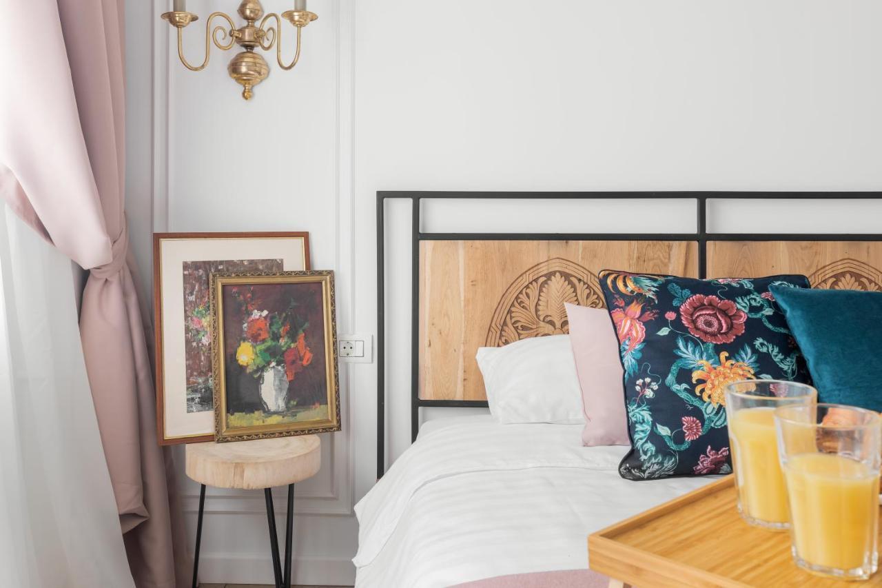 Eclectic 3 Bedroom Calea Victoriei By Urbanesq Bukurešť Exteriér fotografie